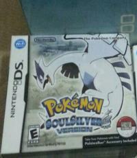 Pokemon Soulsilver with box,manuals pokewalker