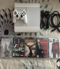 PS3 Super Slim White 500GB  (Mint Condition )