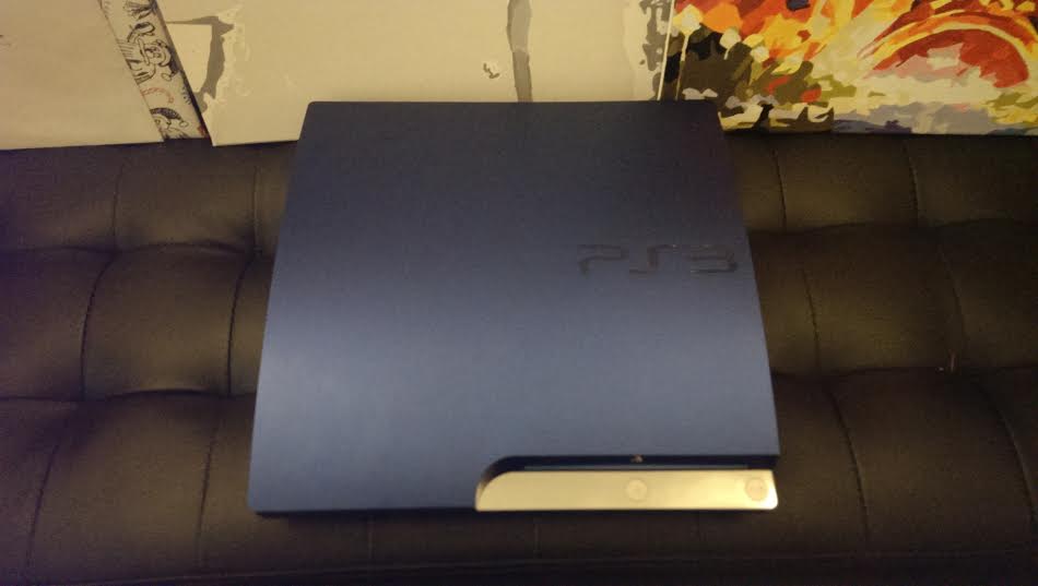 PS3 Slim Titanium Blue console ( Downgraded / Jailbroken 160gb)