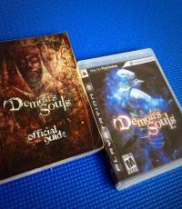 Demon's Souls with rare guide book (Deluxe Edition)
