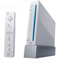 Nintendo Wii Console (White) (with 2 controllers and nunchucks)
