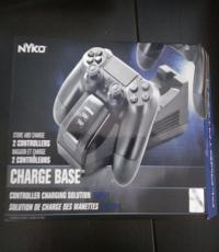 Nyko Charge Base - PlayStation 4 (UNOPENED)