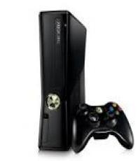 Xbox 360 with controller and lots of games (250 gb)