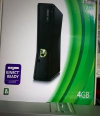 Used XBox 360 console with games