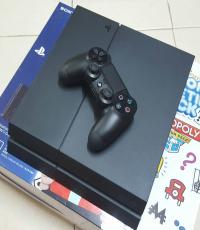 PS4 Console
