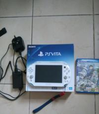 PS VITA 2000 (with games and mmc)