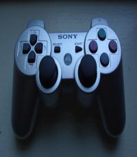Silver ps3 controller