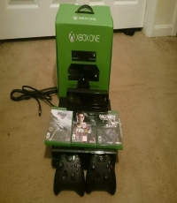 Xbox One Console 500GB with Controllers