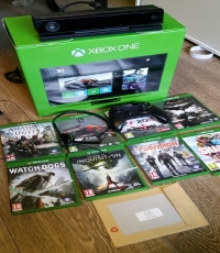 Microsoft Xbox One FIFA Bundle 500 GB Black Console with kinect