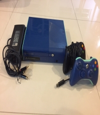 500GB Xbox 360 console limited blue edition