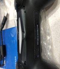 PS4 slim 500GB console