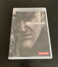 Metal Gear Solid 4: Guns of the Patriots (Original Owner Excellent Condition)