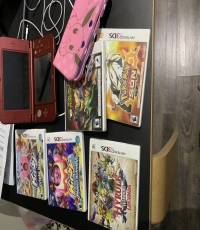 Nintendo 3DS XL Red
