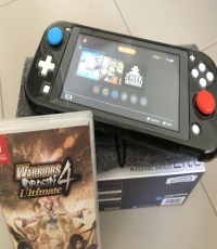 Nintendo switch lite with 4 games