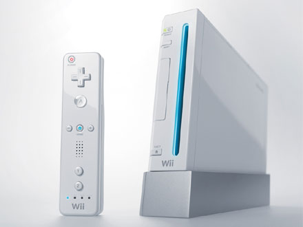Wii Console with 2 contoller and Nunchuk