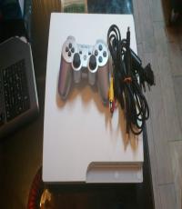 8mths Old Perfect Cond Ps3 White 160gb Slim