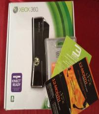 Xbox 360 Slim 320GB