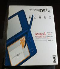 Nintendo DSi XL Blue