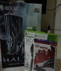 Halo 4 Limited Edition Xbox 360 console  (Code redeemed)
