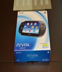 PS Vita Console 3G and 16gb memory (with Gravity Rush and pouch)