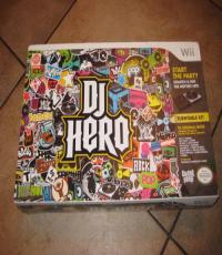 Dj hero bundle (incliding one turn table control)