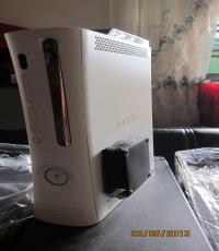 Xbox 360 fat white fan mod Console w 2 controller