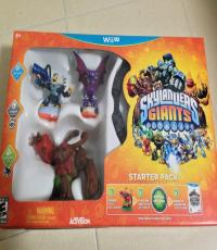 Skylanders Giants (come with toys)