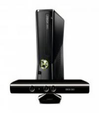 250GB Xbox360 Slim Console with KINECT & ACCESSORIES