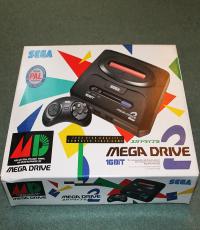 Authentic & Original Sega Mega Drive 2 Set( Pre-Loved)