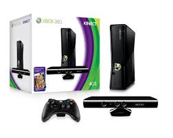 4GB Xbox360 Slim Console with KINECT & ACCESSORIES & 4 Games