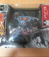 Madcatz SF 4 X Tekken FightPad Ryu Vs Kazuya (Collector Edition)