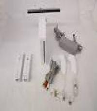 Wii Console (2 controllers and 2 nunchuks)