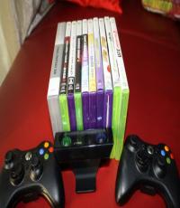 Xbox 360 kinect with lots of accessories and games
