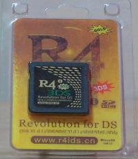 R4i 3DS Gold (Latest Edition)